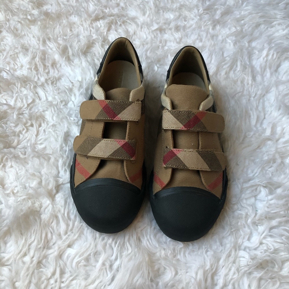 Burberry Sneakers